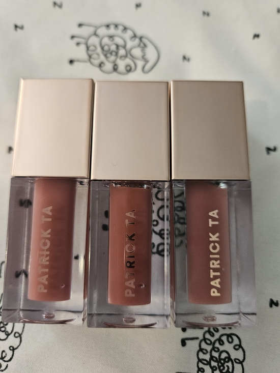 Patrick Ta Other - 3 x Patrick Ta Velvet Lip Gloss Trio — Neutral Rose Shades 2 ccs Lip plumping